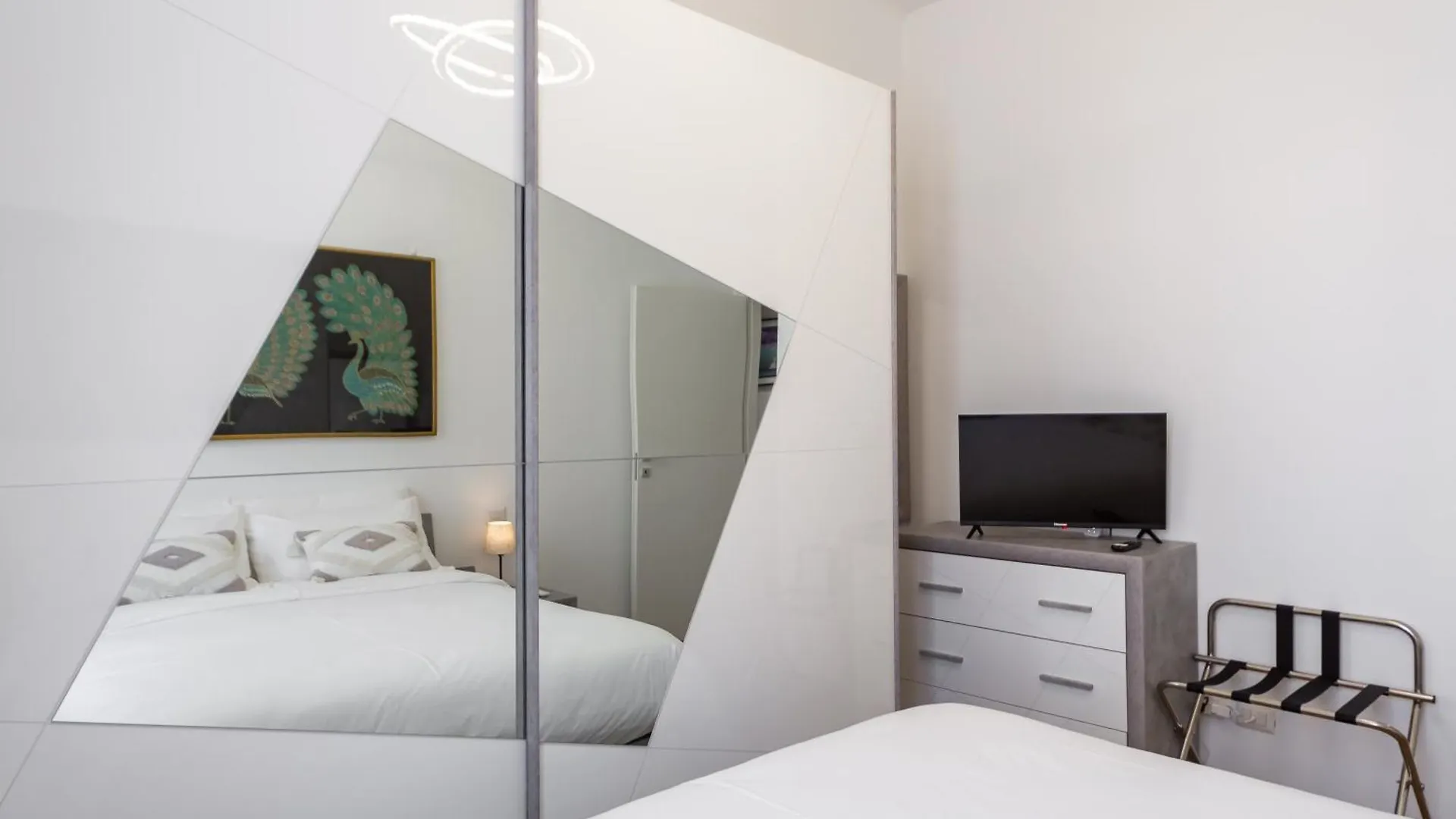 Apartment Michouse Suite 55Mq M3 8 Minuti Dal Duomo Milan